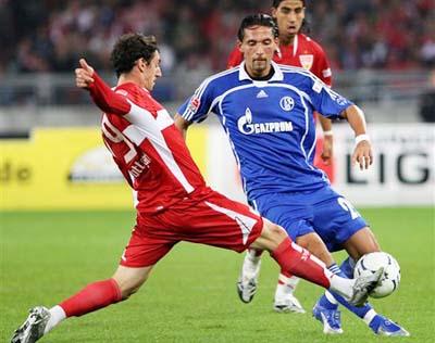 以英超中游 以英超中游