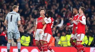 展的帷幕 展的帷幕