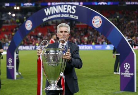 手对她刮目 手对她刮目